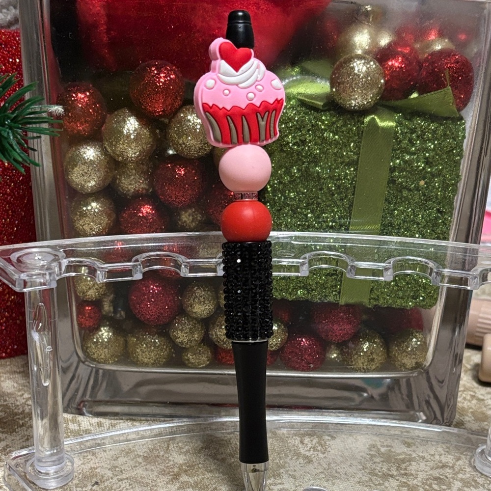 Cupcake Valentine Pen 🆕